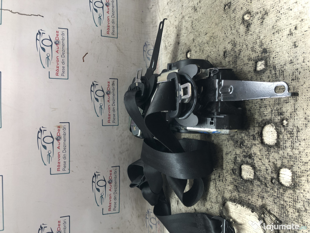 Set Centuri fata cu capsa Volkswagen Passat B8 2.0 2016