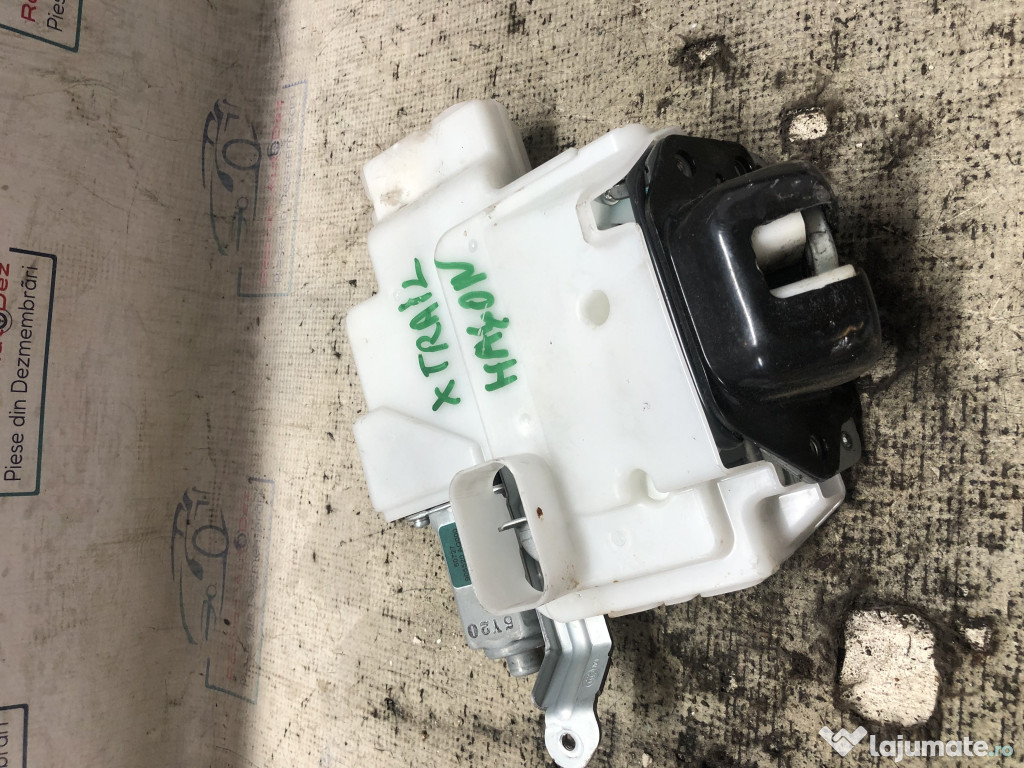 Broasca hayon Nissan X-Trail 2014