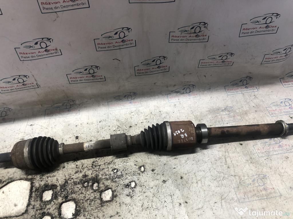 Planetara stanga fata Dacia Duster 2019