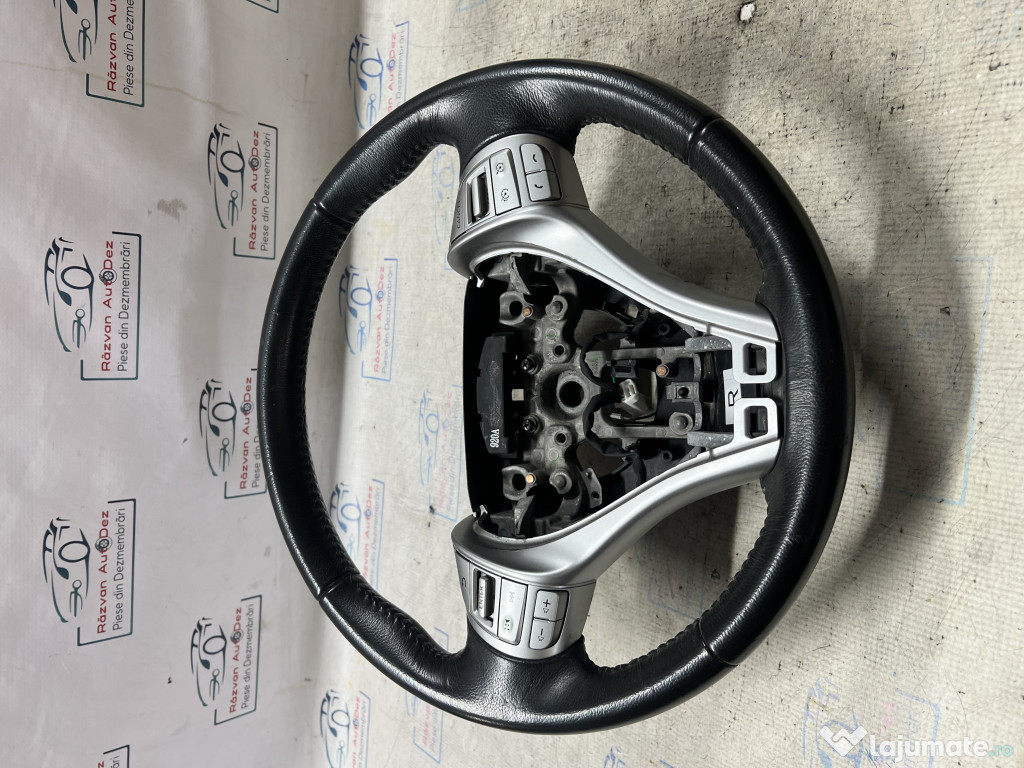 Volan cu comenzi Nissan X-Trail 2017