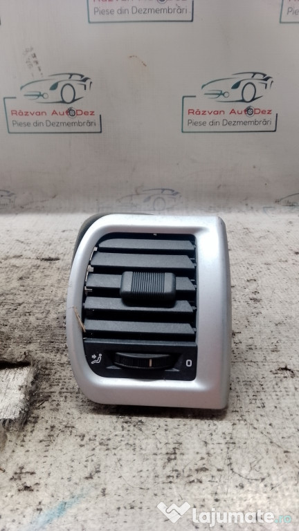 Grila ventilatie stanga Skoda Fabia 2 2013