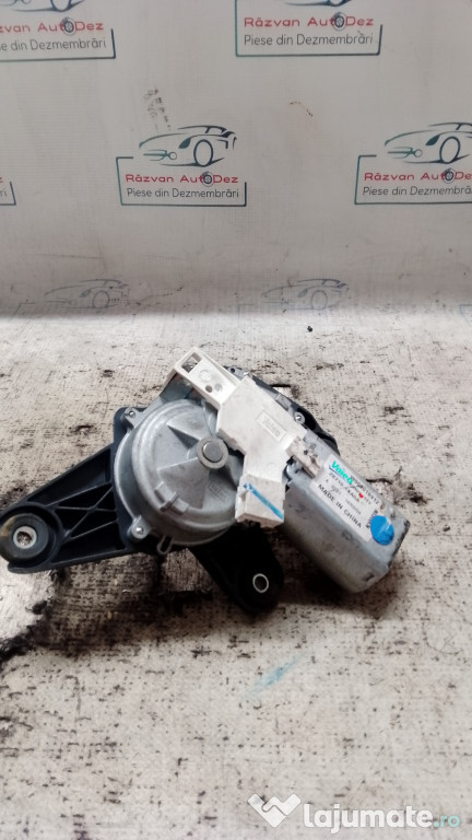 Motoras stergator hayon Nissan Juke 2014