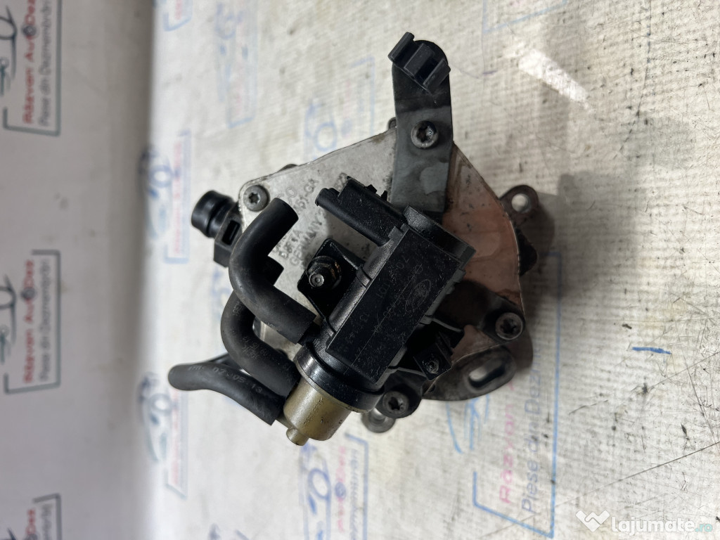 Pompa vacuum Ford B-MAX 2012