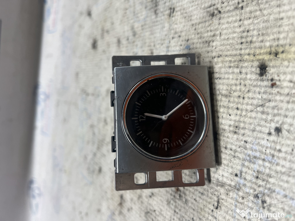 Ceas bord analogic Volkswagen Passat CC 2012