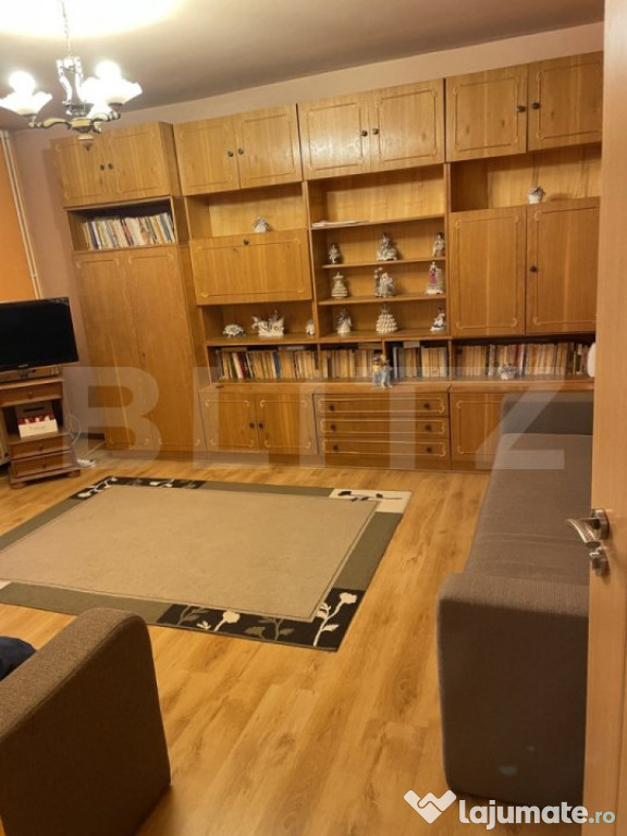 Apartament de vanzare, cu 2 camere, 61 mp, zona Sebastian