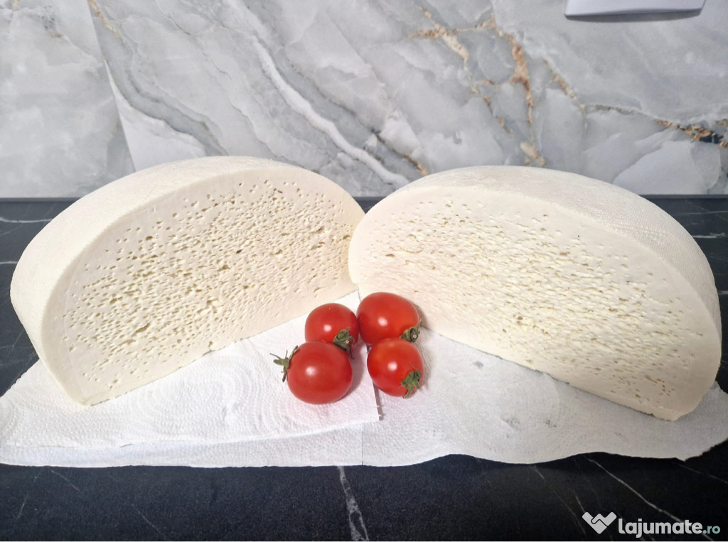 Brânză proaspătă de oaie