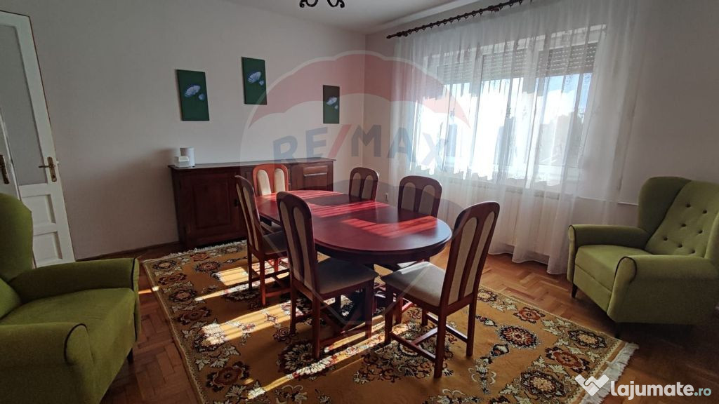 Apartament spatios 3 camere de inchiriat Magheru