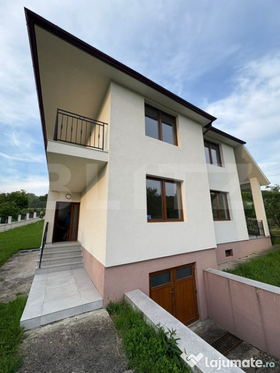 Casa strada Ghinzii 1000mp teren