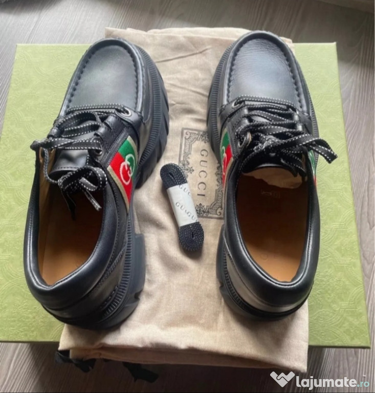 Pantofi Gucci Neagra