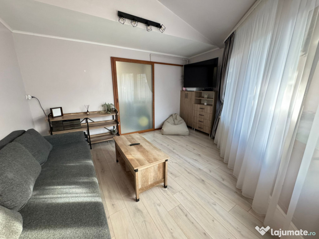 Delfinariu apartament 2 camere in vila parter loc parcare te