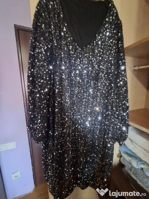 Rochie cu paiete