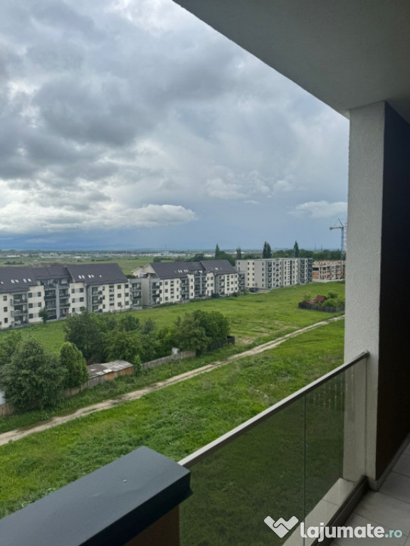 Apartament Modern cu Priveliște Panoramică – Perfect pen