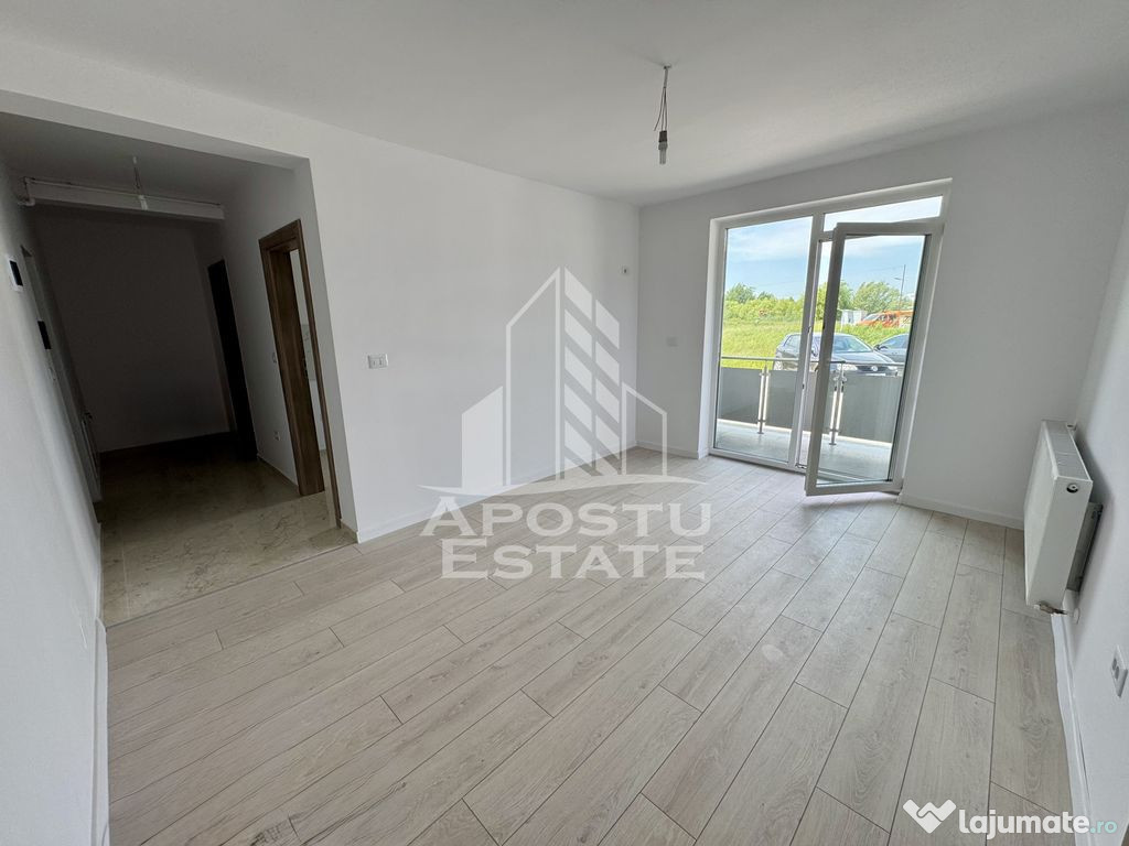 Apartament cu 2 camere bucatarie inchisa la parter cu bal...