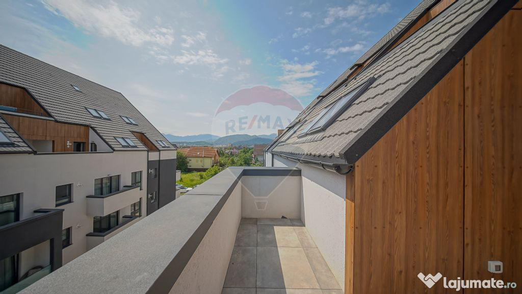 Apartament la mansardă, 54 mp, balcon, parcare și boxă...