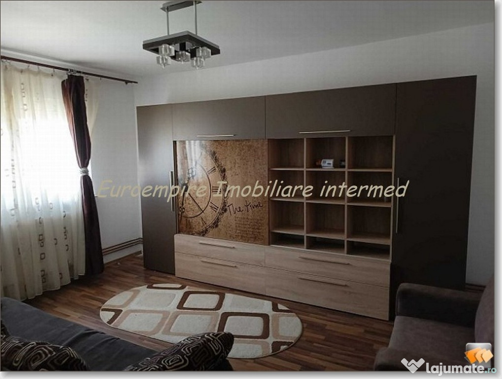 Apartament 4 camere decomandate zona Inel 2