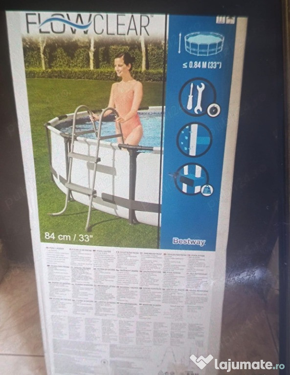 Piscina dreptunghiulara 950 ron