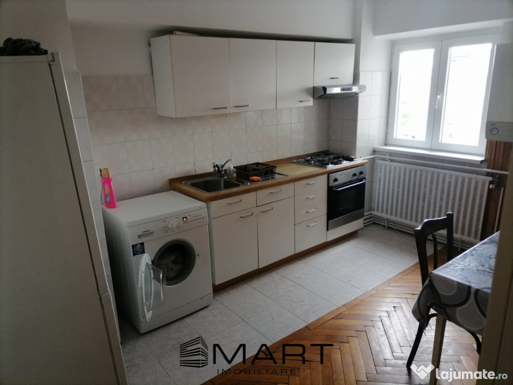 Apartament cu 3 camere de inchiriat in zona Mihai Viteazul