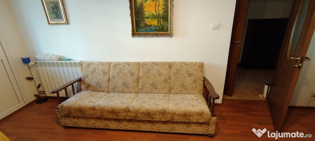 Canapea extensibilă cu ladă