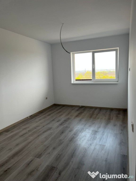 Apartament luminos, fără comision și cu reducere de 10% în luna iunie