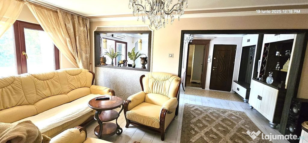 Apartament modern cu 3 camere - de închiriat - zona Side...