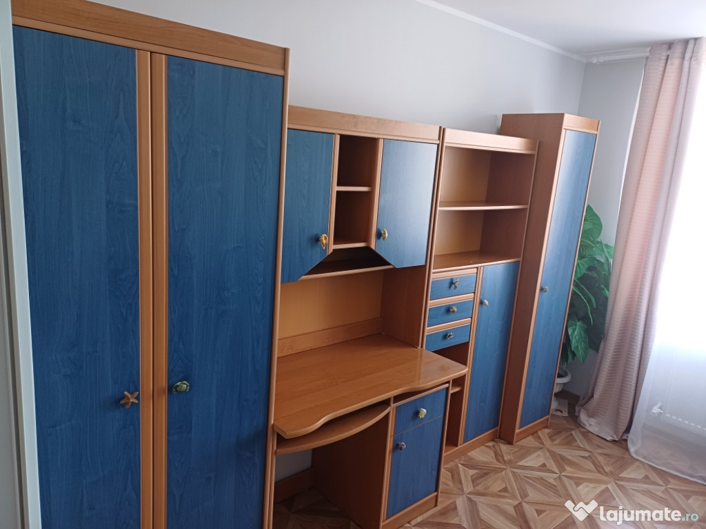 Mobila de perete pt băiețel