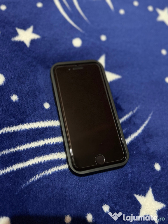 Vând iPhone SE 2