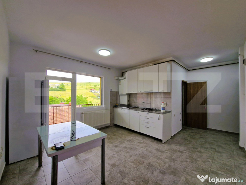 Apartament 2 camere, 43mp + balcon, zona Penny