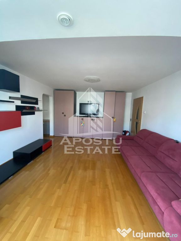 Apartament cu 2 camere, 54mp, semidecomanda, zona Girocului
