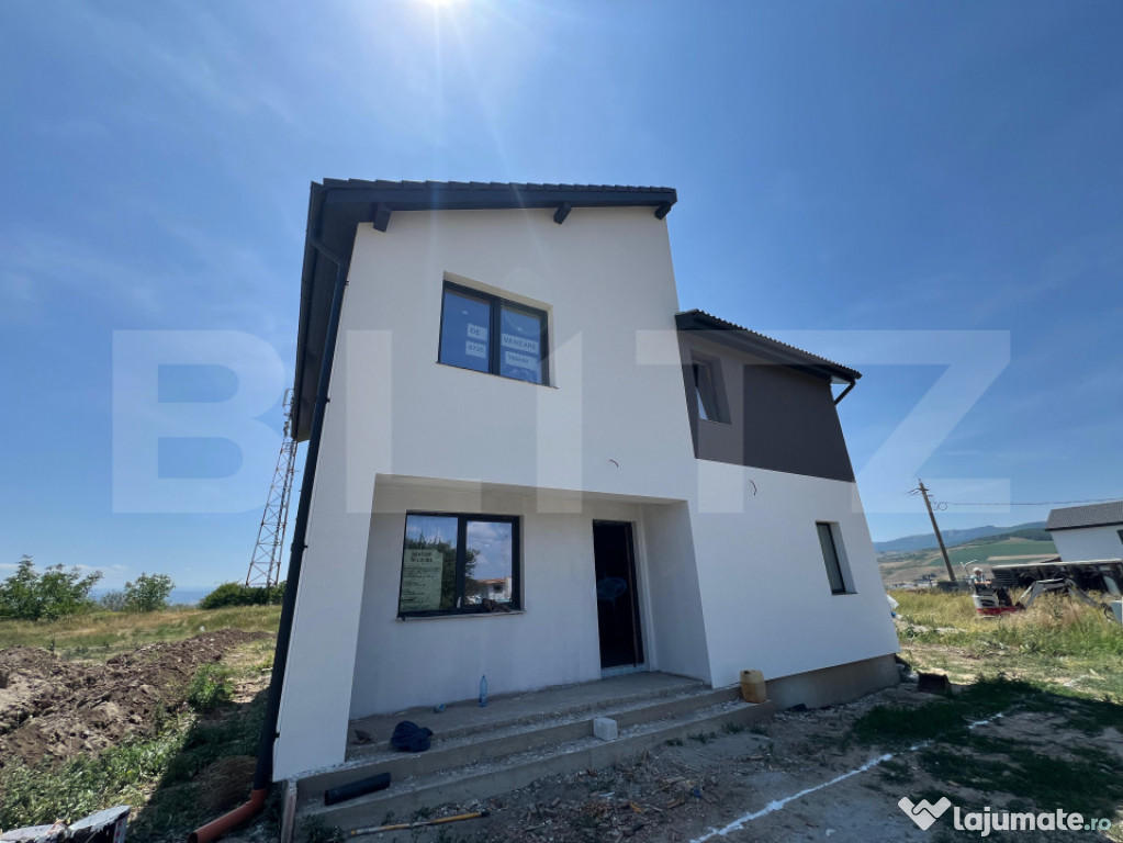 Casă nouă cu design modern, 4 camere cu potențial imens d