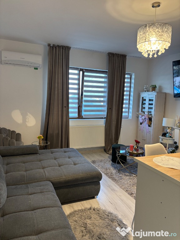 Apartament 3 camere in vila Sud Chiajna