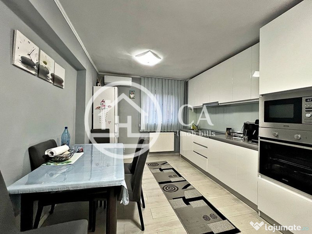 Apartament de vânzare cu 3 camere în zona Rogerius, Oradea