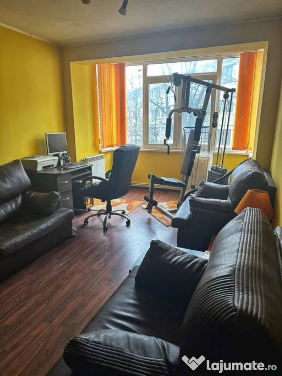 Apartament cu 2 camere in Centru