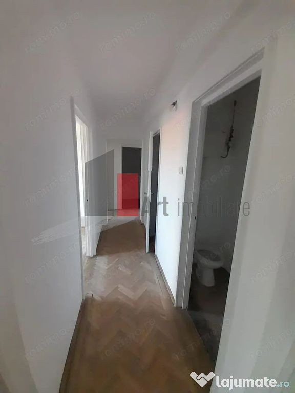 Apartament 4 camere Titan
