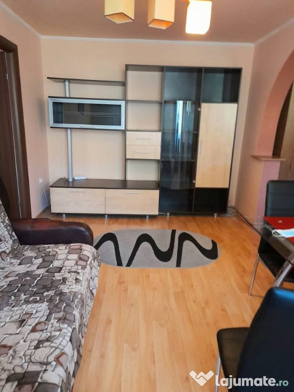 Apartament 2 camere, zona: Aleea Patriei, etaj 1