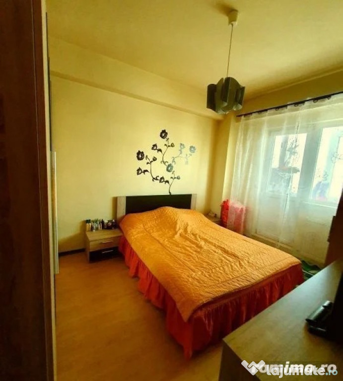 2 camere in zona Ana Ipatescu