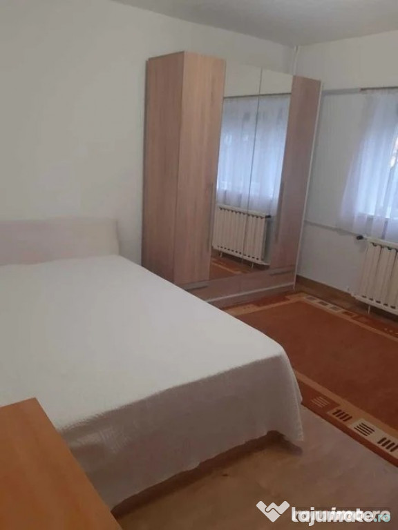 1 camera in zona Cetatii