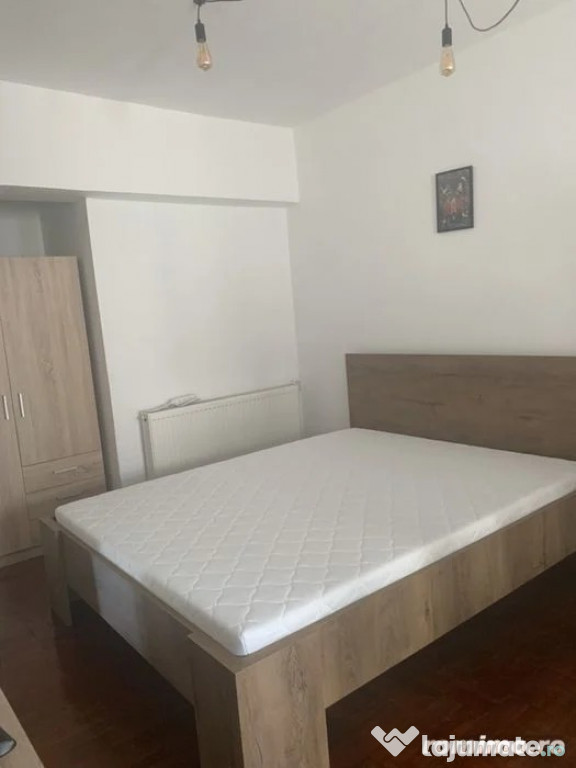 2 camere in zona Torontalului