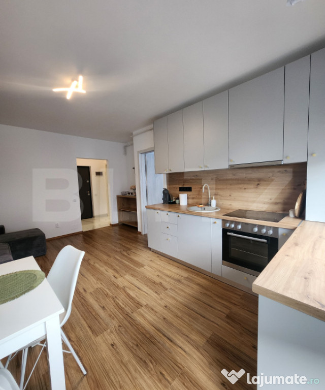 Apartament 2 camere, 38 mp, CF, Garaj, zona Terra