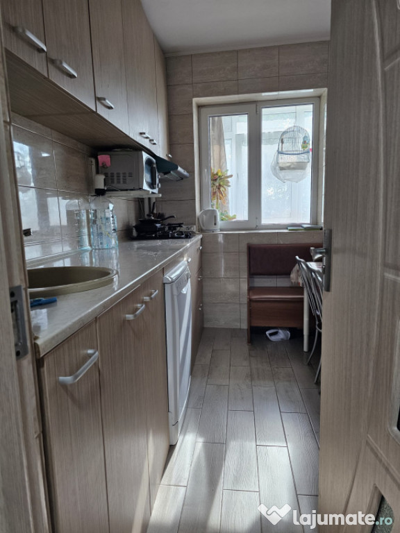 Apartament 3 camere, Tomis Nord – Cireșica