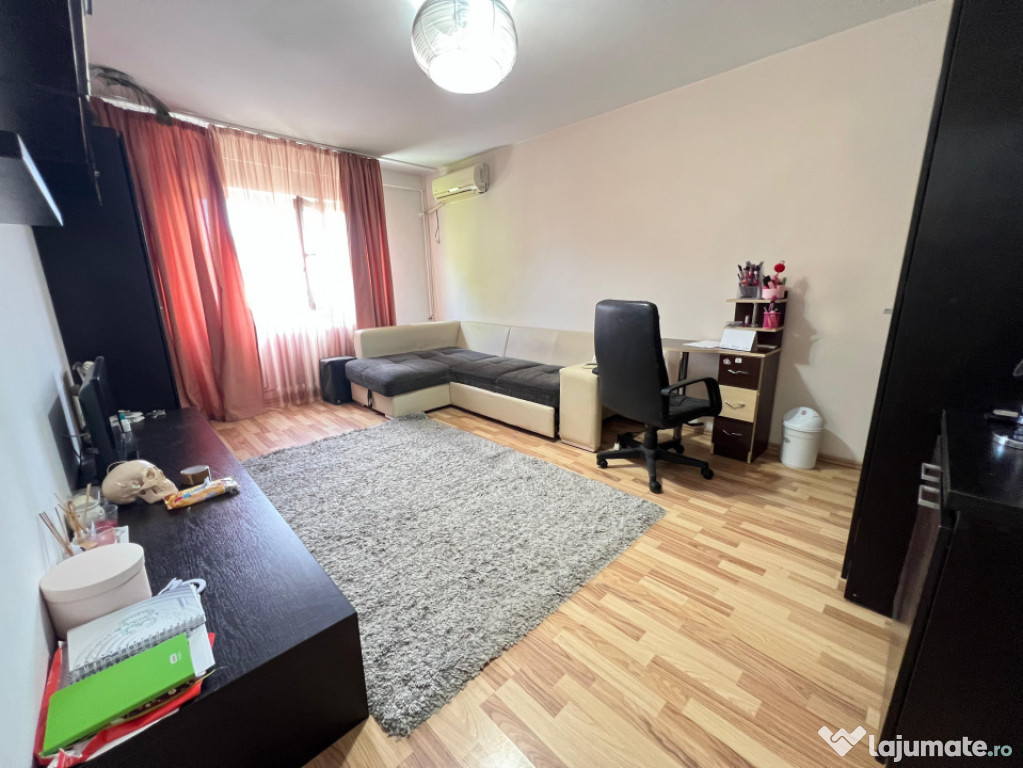 Apartament 1 camera decomandat Podul de Fier -Targu Cucu