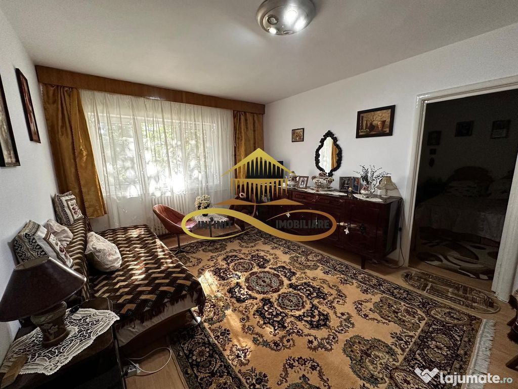 Apartament 2 camere semidecomandat etj1 de vanzare ULTRAC...