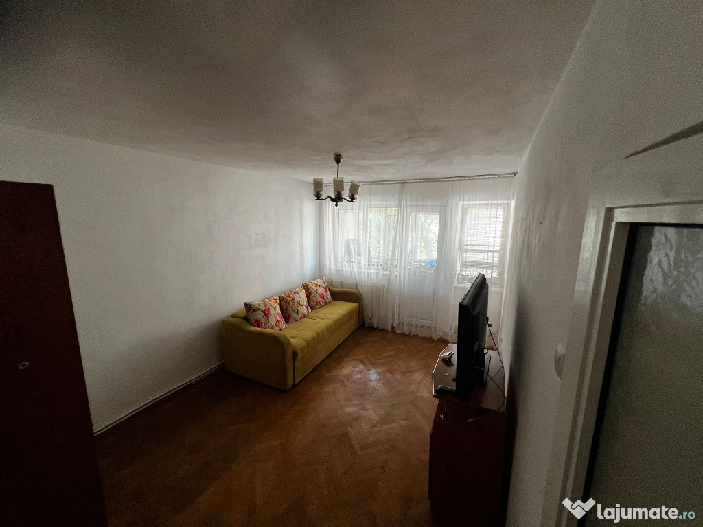 Apartament de inchiriat 3 camere