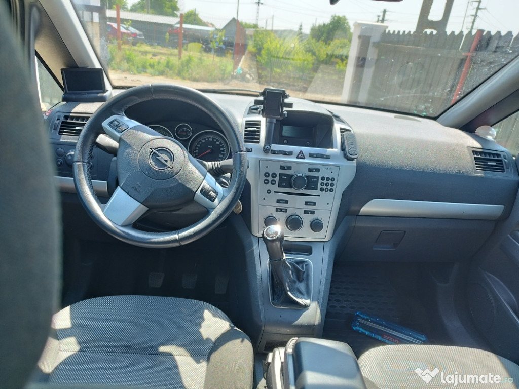 Opel Zafira B 2012,1.7cdti