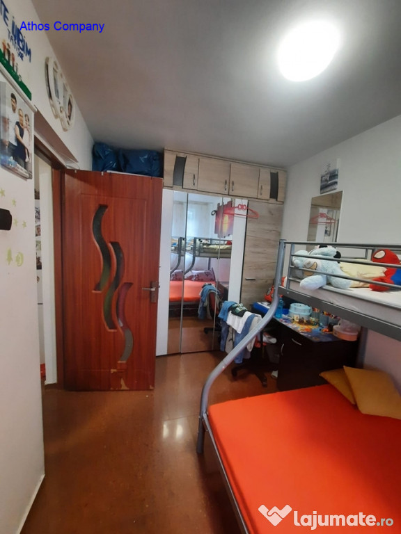 Vanzari Apartamente 2 camere CARTIERE ANTIAERIANA
