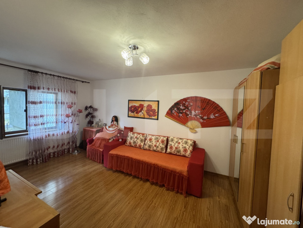 Garsoniera confort 1, 27 mp, zona Debarcader