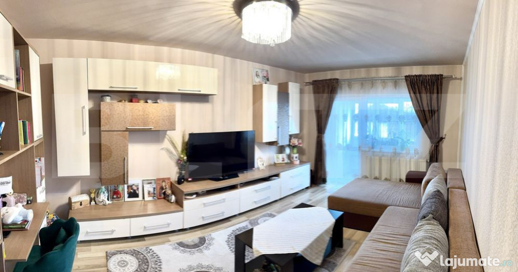 Apartament 3 camere, parter înalt, complet mobilat și util