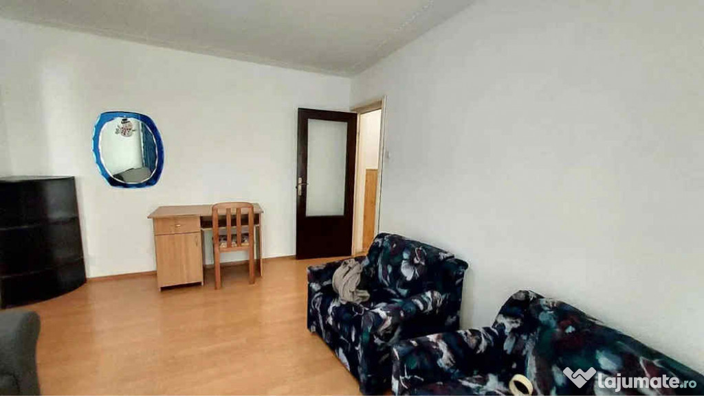 Apartament 2 camere, semidecomandat - zona Noua