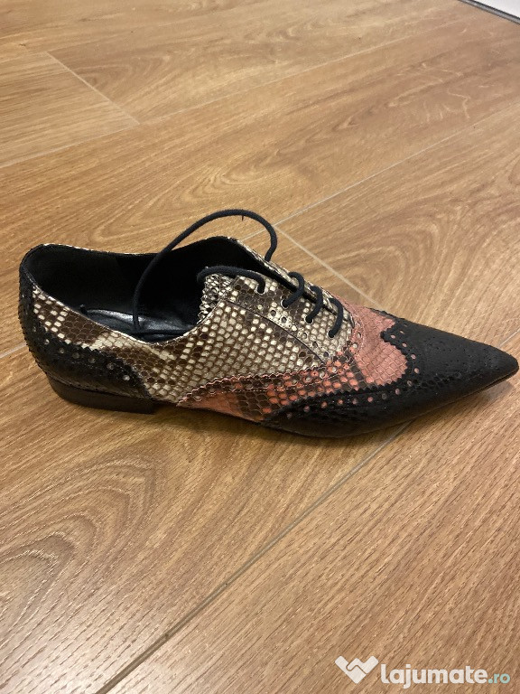 Pantofi Phyton Gucci