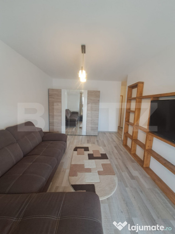Garsonieră de închiriat -cu balcon și loc de parcare!