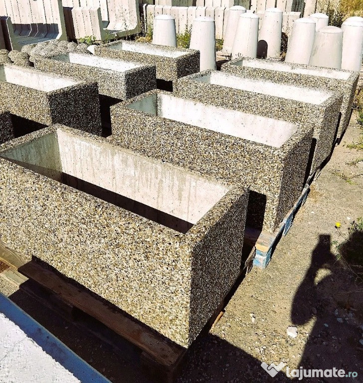Jardiniera din beton cu piatra naturală 150x50x60 cm